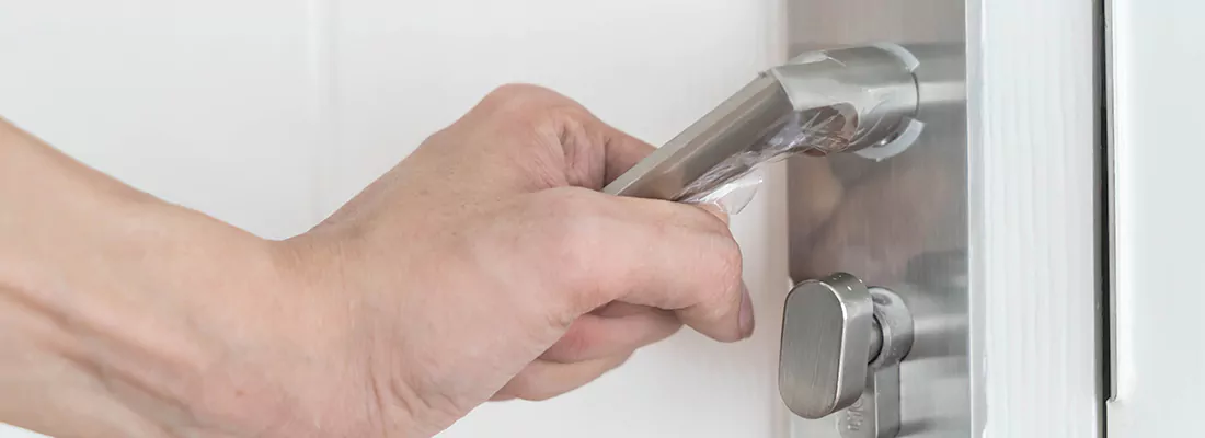 Expert Garage Door Opener Repair and Installation in Golden Glades, FL