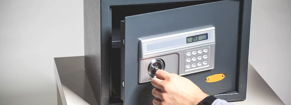 Safe Opening Repair in Golden Glades